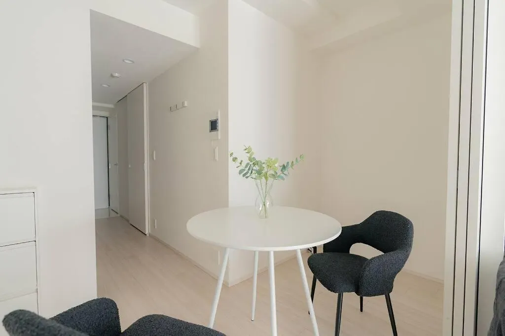 Unito Residence Higashishinjuku Tokyo