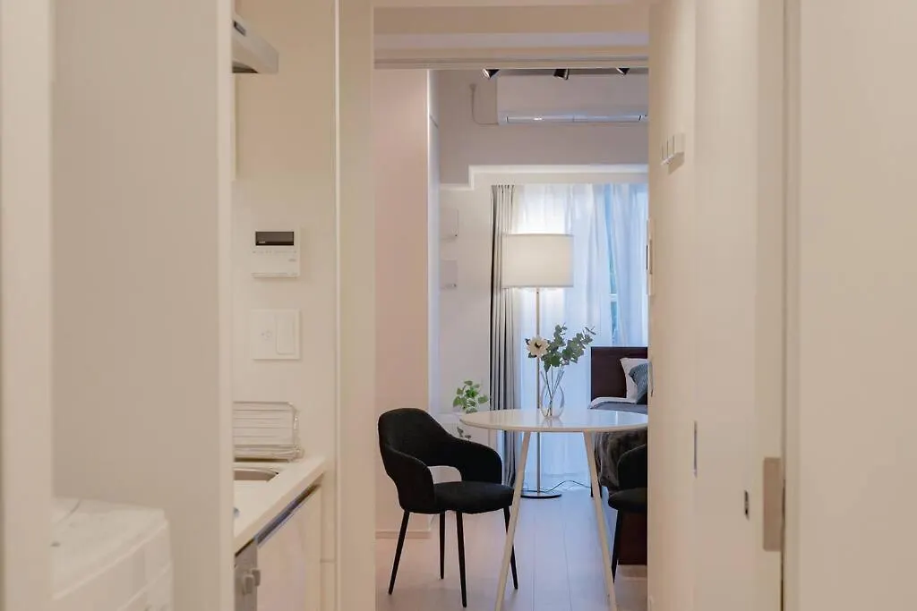 Unito Residence Higashishinjuku Tokyo Apartment
